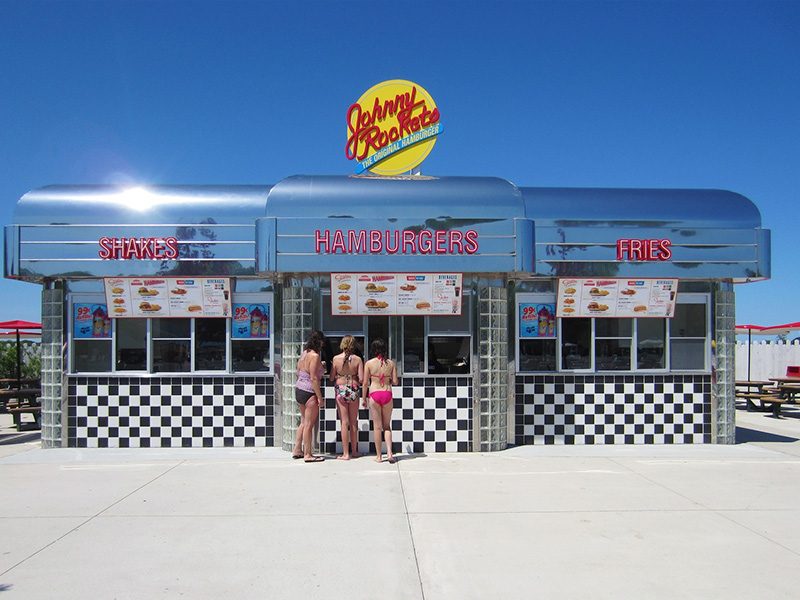 Johnny Rockets Burger Joint in Long Island Splish Splash
